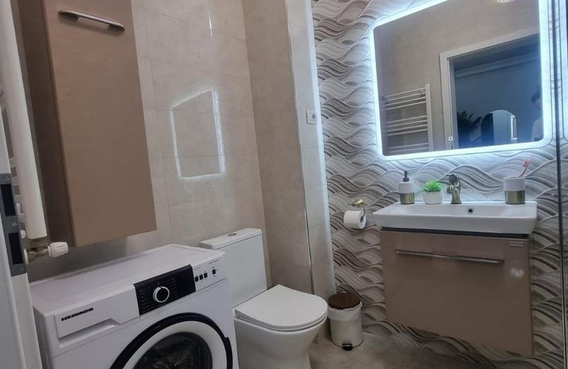 Rent of a comfortable furnished 2-room apartment, 56 m², Mamaia, Constanța, Romania